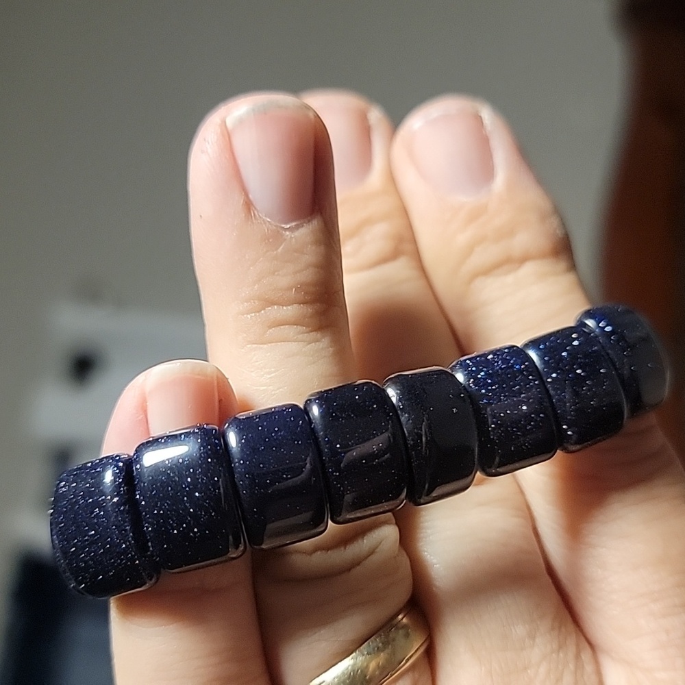 Blue Sandstone Sparkle Aventurine Glass 15mm Beaded Stretch Bracelet - Picture 5 of 6